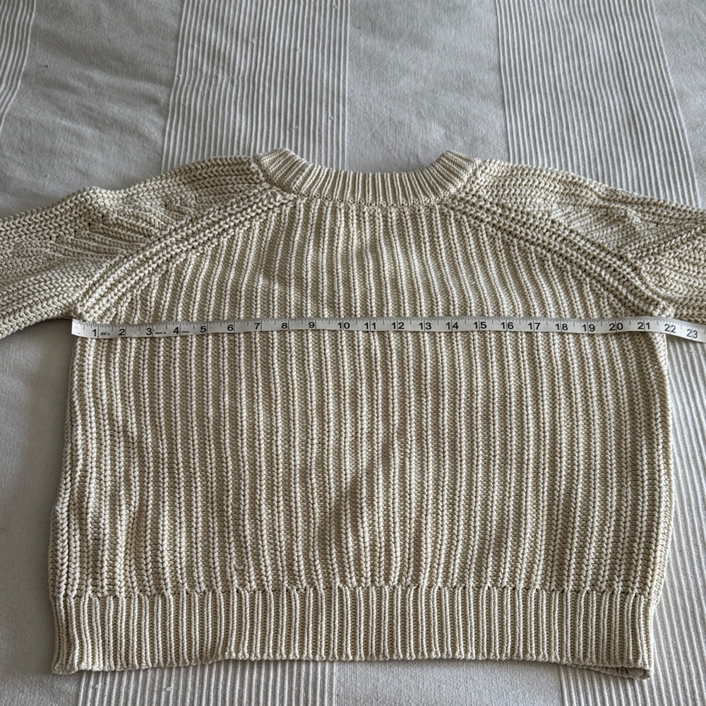 Roots Cabin Cream Knit Crewneck Sweater Size Small - Picture 5 of 6